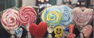 http://www.leeheum.com/files/gimgs/th-59_[web]Sweets in show window-1, 145_4 x 60_6cm, Oil on canvas, 2022.jpg